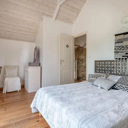 Les Arcades 25 Couchages Сasa de vacaciones Saint-Gildas-des-Bois