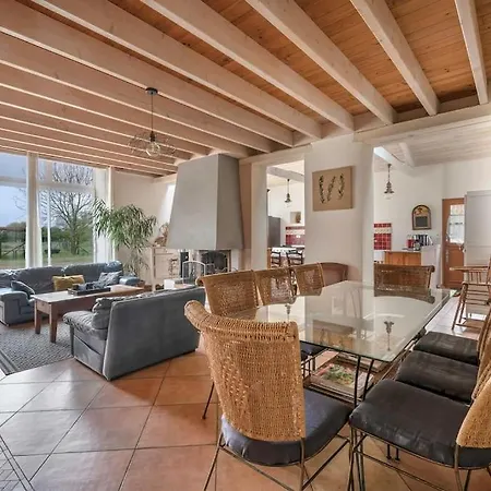 Сasa de vacaciones Les Arcades 25 Couchages *