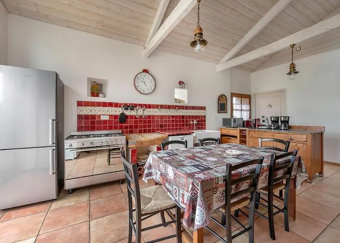 Les Arcades 25 Couchages *